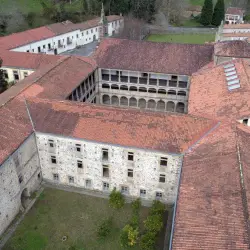 Vistas aéreas del monasterio de Valdediós